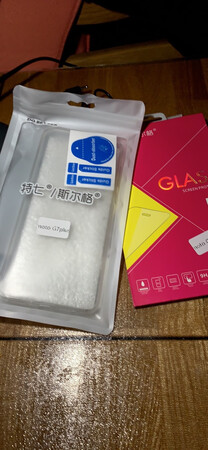 还不错，保护手机