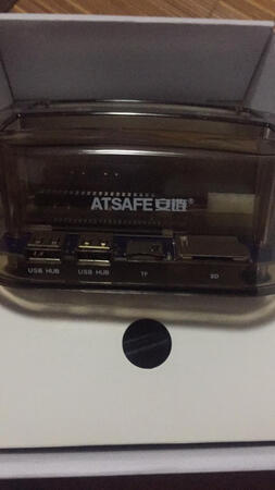 安链(ATSAFE)多功能硬盘座双盘位移动硬盘盒2.5/3.5串口并口笔记本台式机通用USB转换器，做工挺不错的，坏的硬盘识别不了，好的硬盘插上就能找到，好评！