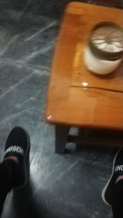 使用效果：不错
使用感受：香味重了点
适用场景：卫生间，客厅！卧室都可以
其他特色：设计挺好看！量很足！