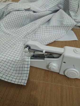 缝纫体验：我的缝衣服，我学会了，不太懂的。
操作难易：容易，不太难。