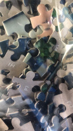 东西收到了，质量很好，物流也很快，关键客服态度很好，快递小哥态度也很好，值得购买????????