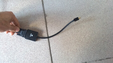 东西不错，外观设计大气，简单方便，视频清晰完整