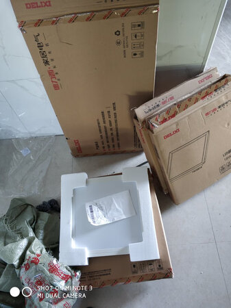 商品合符描述，服务态度好，物流快，就是不知道能用多长时间！