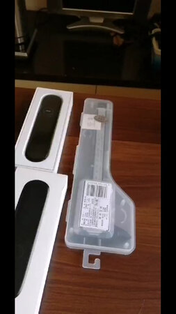 其他特色：很好的一个测量卡尺。