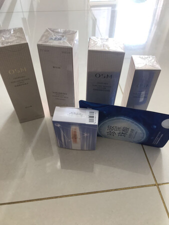 收到物有所值，还送了好多赠品之前用过感觉好用这次有活动又买了一套。