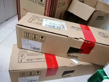 物品已经收到啦，看起来还不错，快递很给力