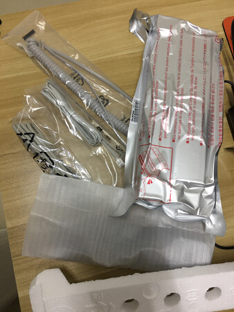 产品包装：包装很好，没什么破损，赞！
外形外观：外形外观很好看，物色很久了，终于下手了！
打印速度：打印速度正正经经的，挺好的！
打印效果：打印效果目前还很好的，没毛病！
操作难易：功能比较多，操作会相对难一点！
其他特色：噪音不算大，兄弟品牌信得过，质量杠杠的！