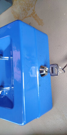 比较精致的小盒子还不错的了放小工具配件刚好