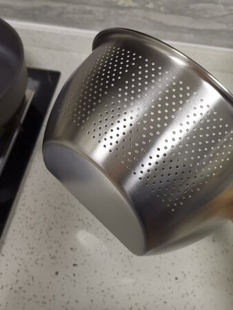 看起来很不错哦，还没用，质量不错厚实