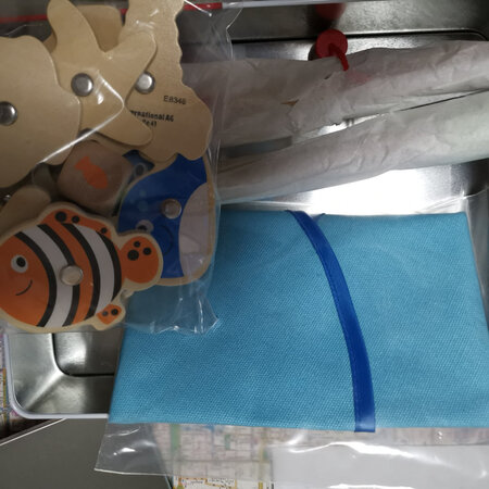 Hape玩具，做工精致，钓鱼是宝宝最喜欢的，这次购物很好，物，快递给力。