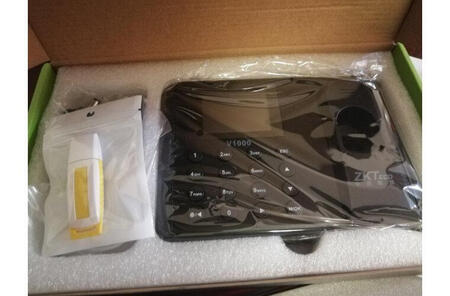 产品很好用,刚来就装上了,客服很好很贴心,不懂得都解答了,报表很清晰,有权限就可以进行后台修改,避免了一些突发状况的数据异常,棒!