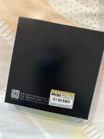vc镜头已收到质量非常好，没想到双11快递还能这么快，京东很厉害，快递员很辛苦，东西和描述的一模一样，非常棒，已推荐给身边的人，也强推在京东平台购买，京东还有价格保护，质量也完美，各种放心，京东完美的购物体验。！谢谢京东。