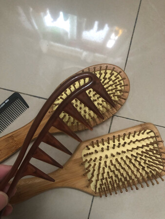 神器，给孩子梳头的，不容易梳疼她