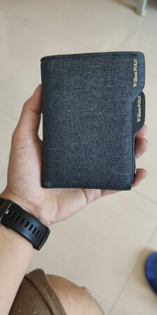 挺好看，挺合适，比预想中稍大，