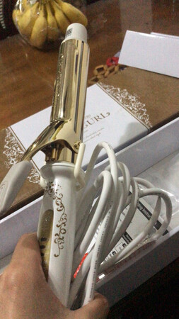托尼老师推荐的卷发棒 技术不够好 还要多练习