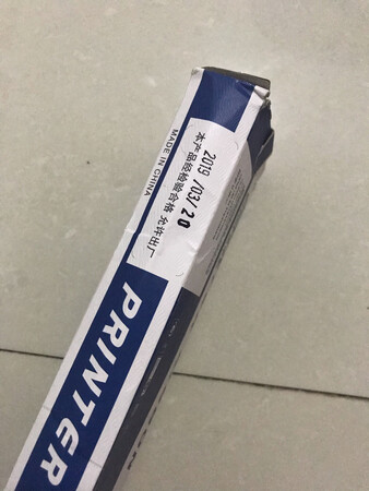 色带的质量目前看来非常的不错，更换起来也很简单，方便，接下来我要谈谈京东商城的商品质量非常的不错，让我们买的放心使用起来非常舒服，特别是京东商城的物流配送服务质量，也是非常的不错，物流配送服务态度决定了我们是否会继续进行下去的合作。