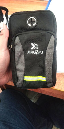 包还不错，很满意的一次购物