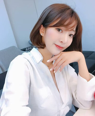 宝贝收到了，卖家发货很快，物流也非常给力,客服服务态度极好，很有耐心、给人一种亲切感，好喜欢。还有包装精美，高端大气上档次;看得出来商家很用心。宝贝真心不错，与图片相符，没有任何差异，真的是物超所值，物美价廉啊。质量很好，下次还会再关顾!快递很给力，好评！发货快性价比高，给满分好评！我买东西习惯默默拍下，没有太大的问题是不会去询问客服，当然如果产品有问题，我是不会发表这条言论的。在此希望店主越做越好，回头客多多。很不错的购物体验，对比好多家最后选择了这家，果然很安心!客服也很负责，很耐心的给了推荐，即时回答问题!很赞!关键是东东很满意!值得推荐!还在犹豫的朋友们可以下手了!