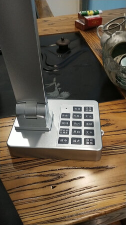 货看起来很有质量，等接通仪器再追加