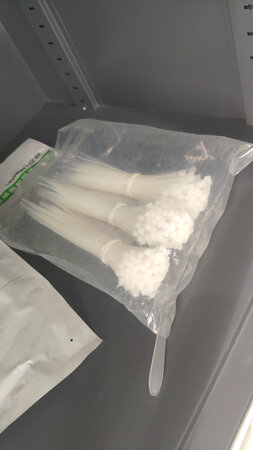 扎线用的，没啥好说的的，有很多足够用