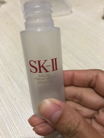 我想问一下为什么我买这个支ＳKII这么小，这么贵呢？