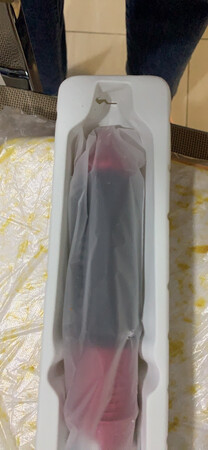 外包装严重破损脏污