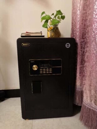 保险柜非常好，真的是物美价廉。很实用。