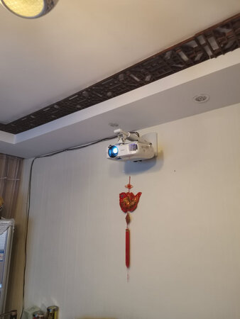 支架质量不错，但是中间穿线不行，线路还是要走外面。