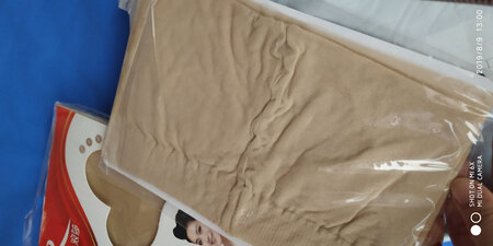 浪莎丝袜还可以，如果加裆就更完美，颜色也很好！