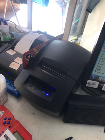 打印机挺好用的，使用简单，打印清晰，速度也快，比较适合，用着挺顺手，值得购买，