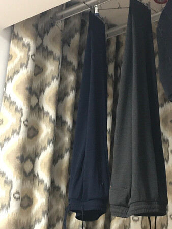 裤子不错有弹性挺舒服的