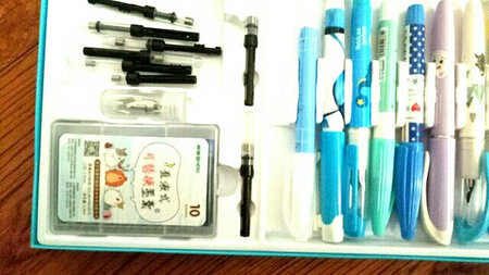 做工质感：好
颜值包装：还行，简包装。
顺滑程度：流畅
手感：不错
字迹粗细：合适
其他特色：好吕牌，中国造。