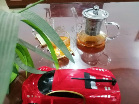 不错，用的还蛮顺手，泡茶也方便。
