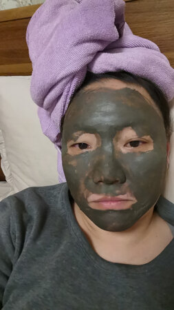 东西不错，就是用起来很费。一个礼拜用三次，一共用了四次，我看也就可以再用一次