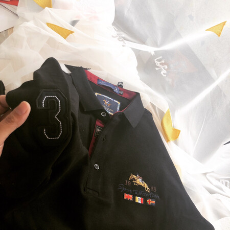 给朋友们一个参考（身高183 体重170 选购185 正好）我很满意的一次购物体验！质量太好了吧！！！我让朋友在澳洲给我老公带的polo 手感比不过这件！  会继续回购！  重点表扬一下卖家的服务态度！ 很棒 发货及时， 还要下手一件加绒的。 要给我优惠！