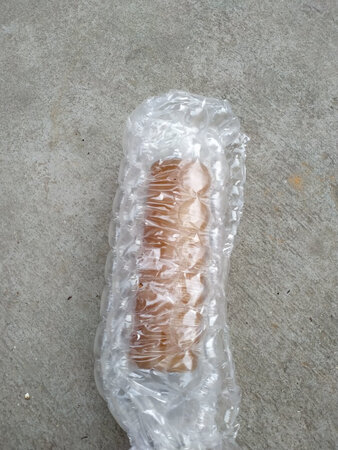 洗面奶已到物流还算快，包装完整。还没用呢，不知道效果，用过再来评价。