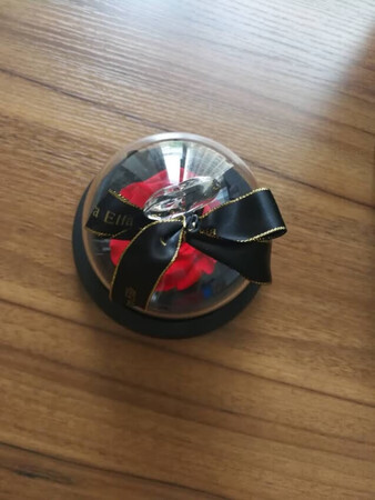 非常漂亮，活动时候买的两个，给朋友一个，自己就只，很喜欢