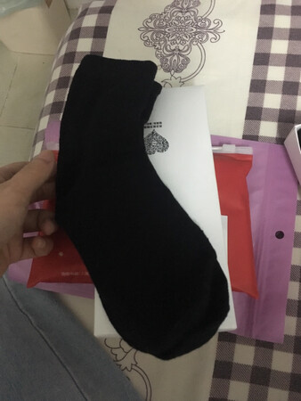 质量还可以，就是那个袜子筒没有图片那么高