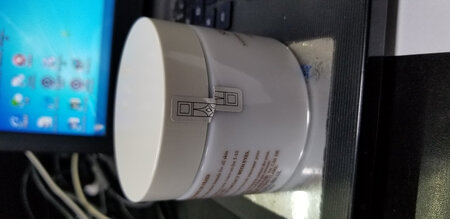 收到货时包装有被拆开过，咨询客服没回应