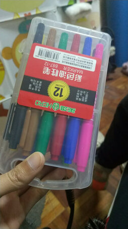 做工质感：不错
颜值包装：还行
顺滑程度：可以
手感：不错
字迹粗细：清晰