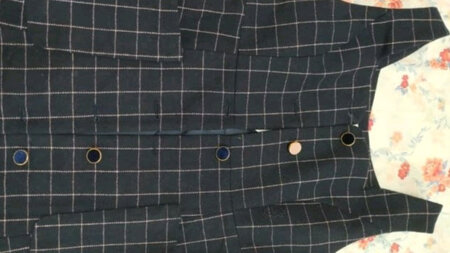 衣服颜色不错，尺寸大小偏小