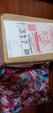洗发水收到了 包装完整还送了护手霜  味道好闻 还没用 用后再评价