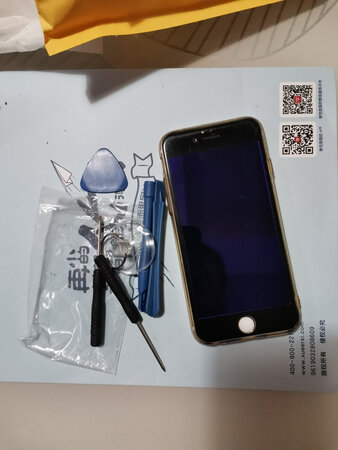 本来手机无法通话了，换了这个完美复活，太棒了，安装视频讲解的很仔细，自己一次性更换成功。
