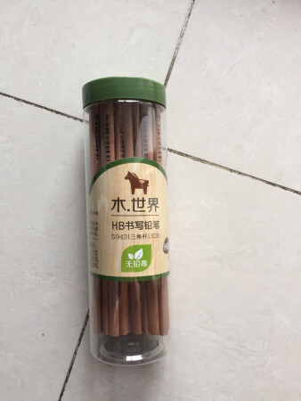 宝贝收到了，已经削了二只铅笔还不错，没有断铅。