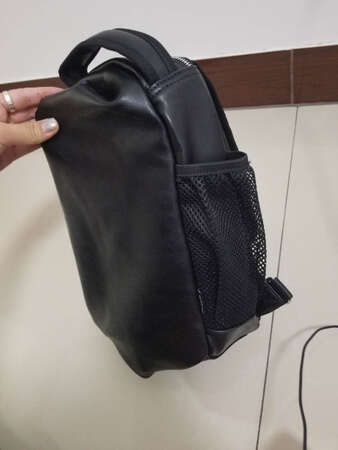 期待的包包收到了，很漂亮，很喜欢，快递也很给力