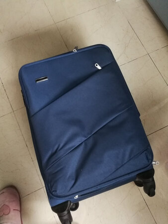 看了一下，做工挺好，物流很快，，用后追评