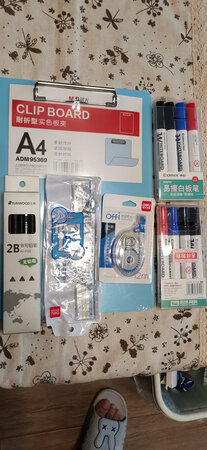 做工精致，外观典雅，使用方便，价格优惠，送货快速。