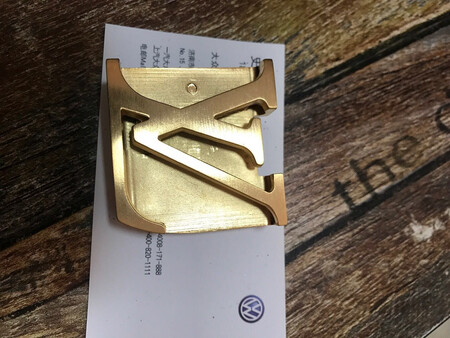 这#纯骗子！图片和实物不一样，尺寸又小，态度还不好，#的不得好报，