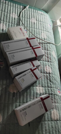 这次买了好多，估计用一年，吼吼，有的还在路上，辛苦送货师傅了