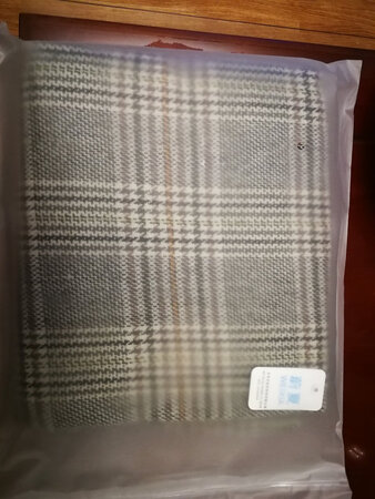 买来送闺蜜的，虽然没有拆封，但是感觉非常不错哟??????